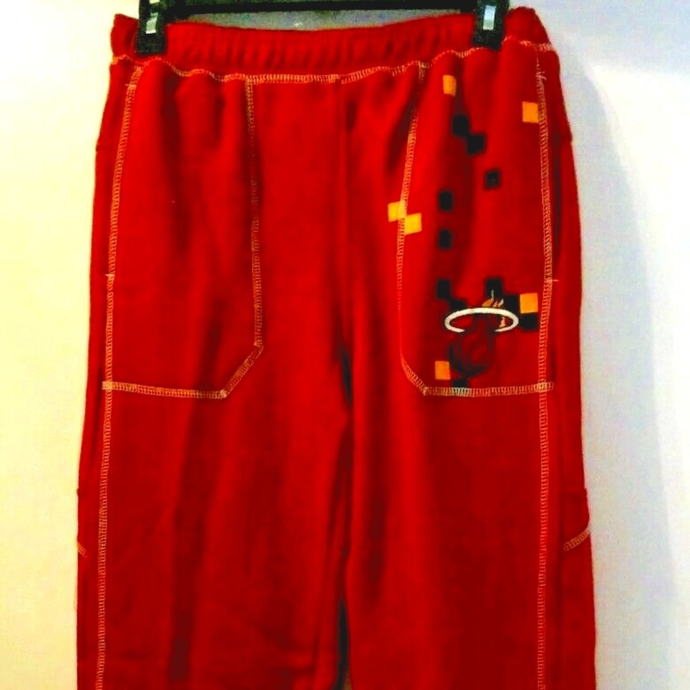 MIAMI HEAT BOYS ZIPWAY RED SWEATPANTS NEW